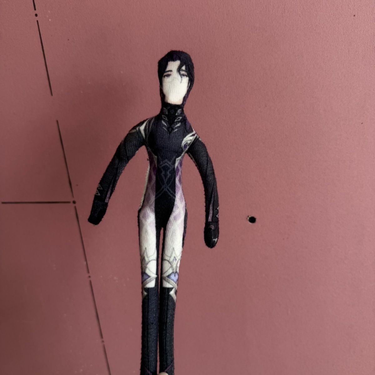 دمية تنكرية لشخصية لوهين من لع - مراجعة Cosplay Plushie Prop وسعره