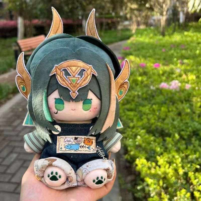 دمية قطيفة ناعمة لشخصية نيفر م - مراجعة Cosplay Plushie Prop وسعره